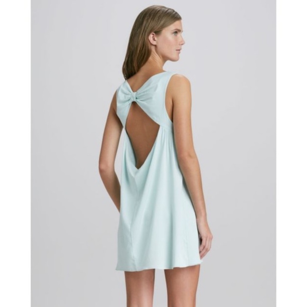Alice + Olivia Bow Back Tunic Dress